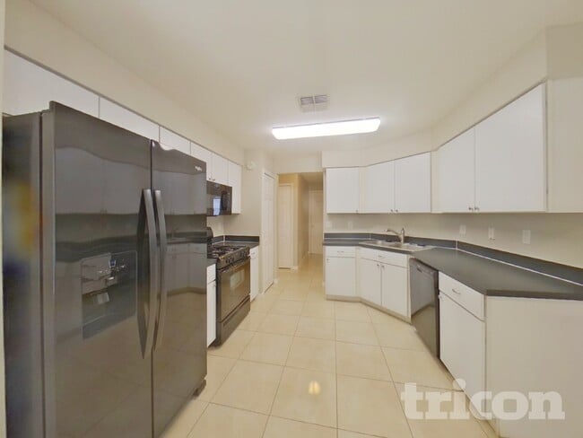 Building Photo - 13235 Moonflower Ct