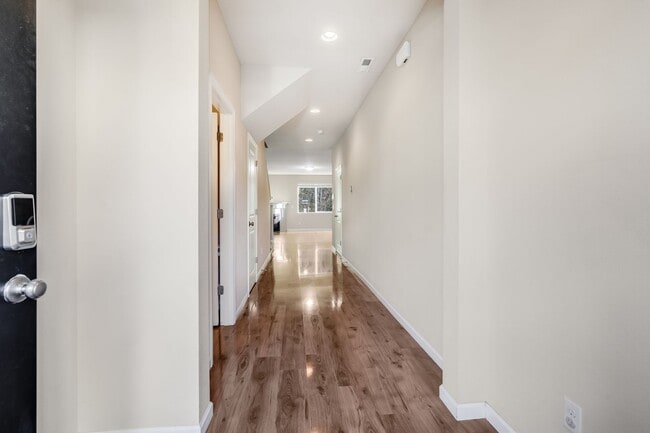 Foto del edificio - Beautiful 5 bed, 4.5 bath rental home in North Bethany!