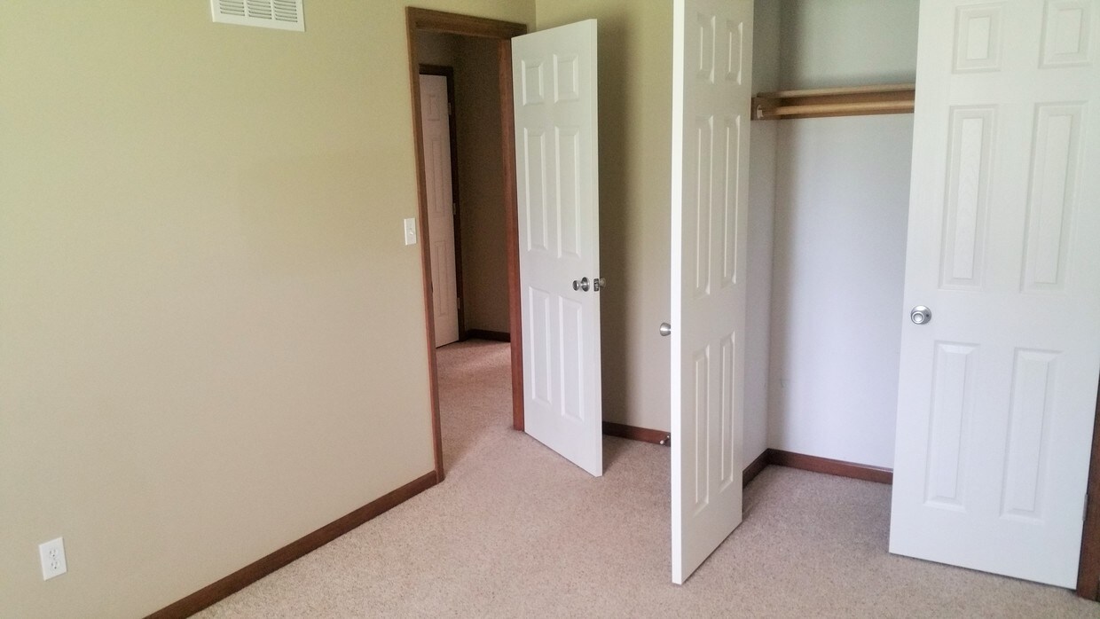 Bedroom - SOUTHERN EXPOSURE TOWNHOUSE