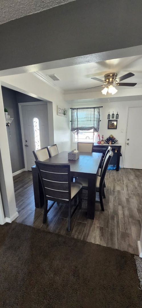 Foto del edificio - 11782 Palmwood Dr