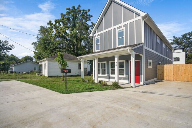 Building Photo - 1741 Dr DB Todd Jr Blvd, Nashville, TN 37208