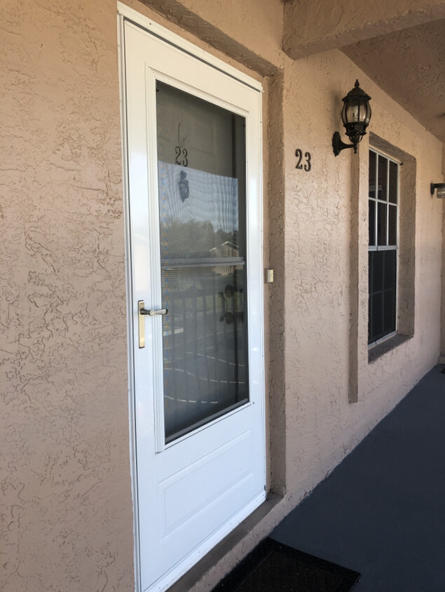 Primary Photo - 4804 Sunnybrook Dr