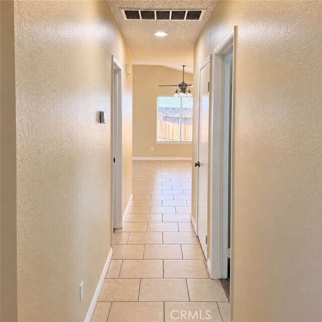 Foto del edificio - 45909 Desert Springs Dr