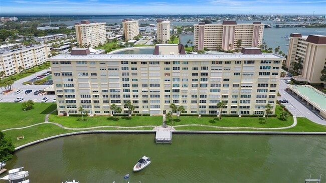 Foto del edificio - 4725 Cove Cir