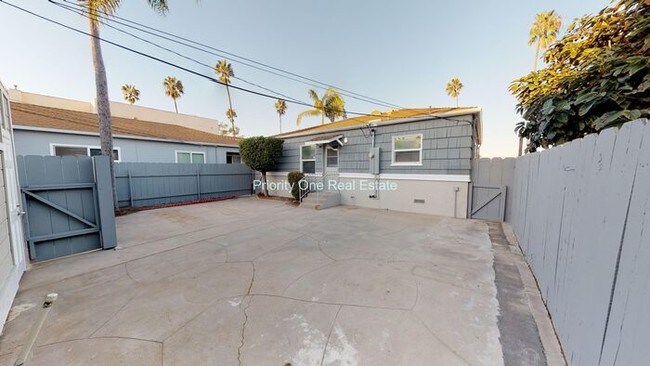 Building Photo - 4741 Greene St