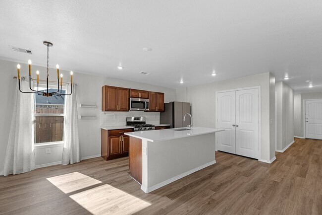 Building Photo - 1878 Brushy Cedar Ct