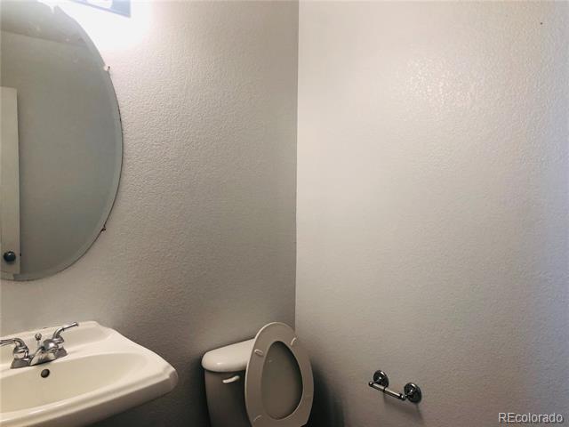 Foto del edificio - 11788 Zenobia Loop