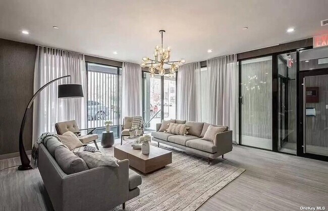 Foto del edificio - 279 Sumpter St