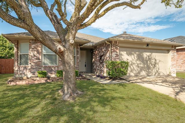 Foto principal - 2503 Buckskin Dr