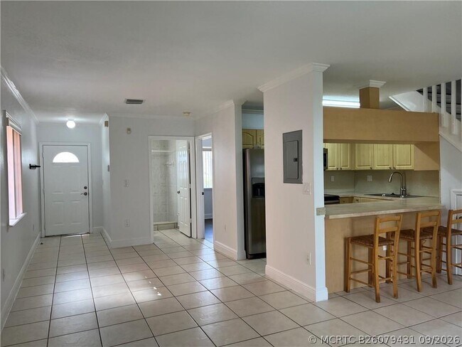 Foto del edificio - 9425 SW 77th Ct