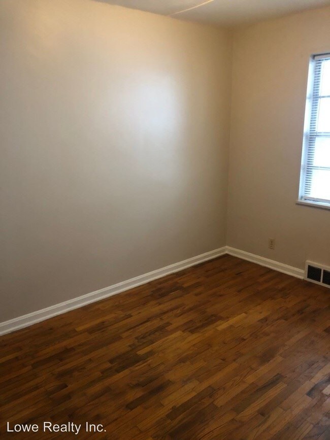 Building Photo - 2 br, 1 bath House - 1121 Dexter Avenue