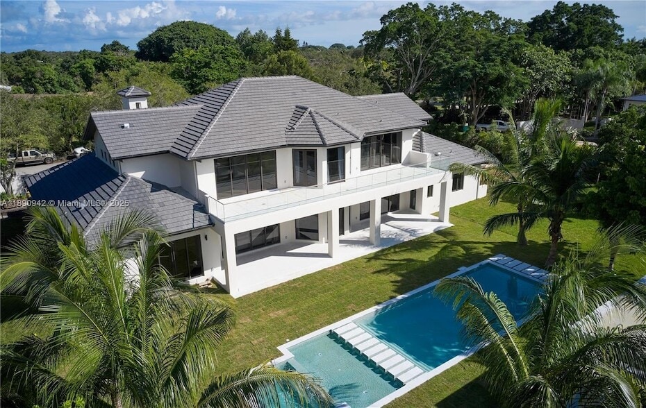 Foto principal - 11200 SW 60th Ave
