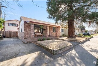 Building Photo - 1549 Virginia Ave