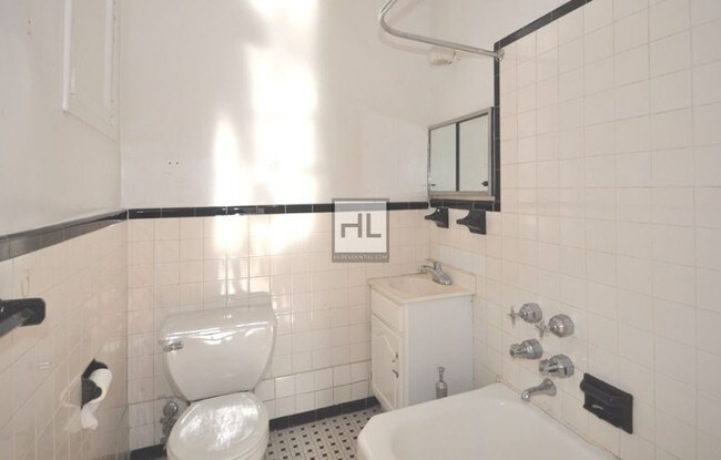 Foto del edificio - 109 Montague St
