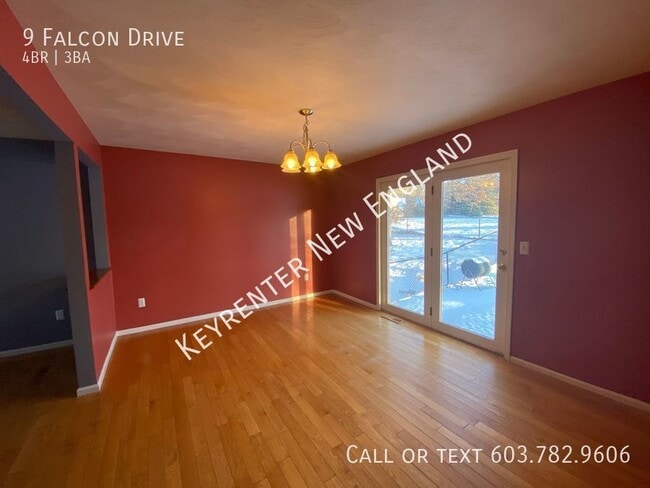 Building Photo - 9 Falcon Dr