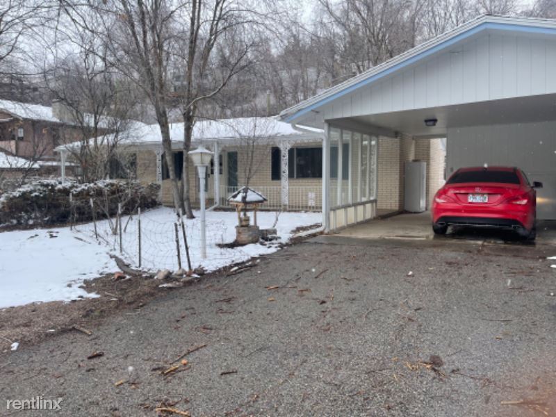 Primary Photo - 3 br, 1.5 bath House - 5121 E Emigration C...