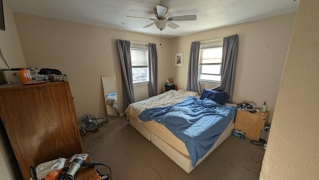 Foto del edificio - 729 Caroline St