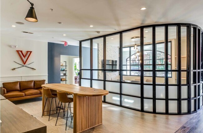Foto del edificio - 218 14th St NW