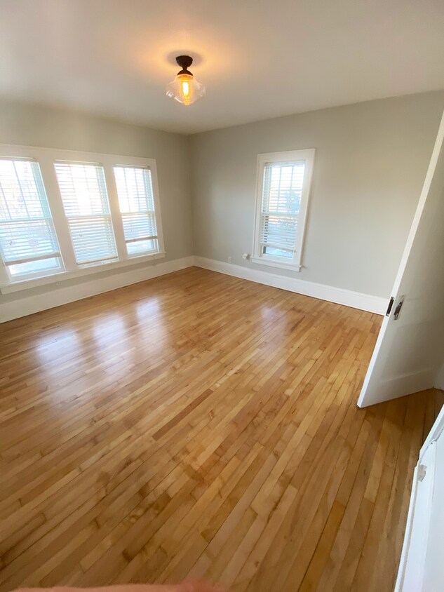 Largest bedroom other view - 618 Adams Street NE