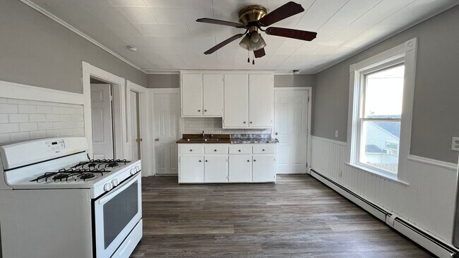 Kitchen - 22 Dean St