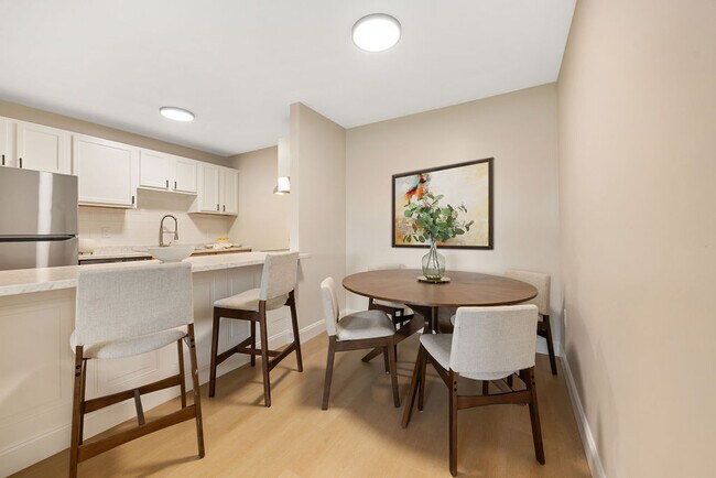 Foto del edificio - Breckenridge Apartments