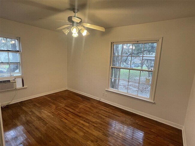 Building Photo - 4512 Hank Ave