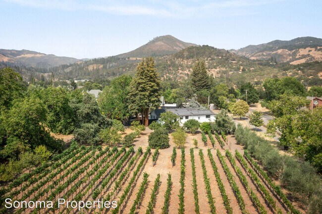 Foto del edificio - 3 br, 3 bath House - 8960 Sonoma Highway