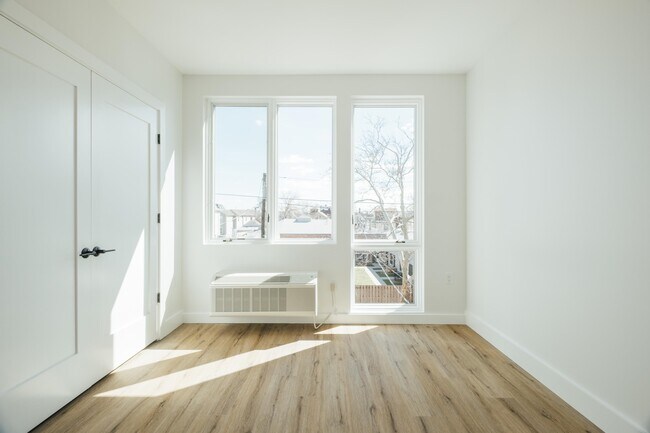 Foto del edificio - 67 Dr Martin Luther King Jr Blvd