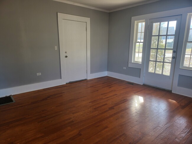 Living Room-Front Door - 328 Mcpherson St