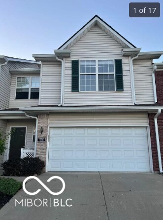 Foto principal - 9760 Highpoint Ridge Dr