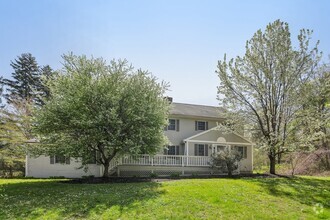 Building Photo - 89 Brush Hill Rd