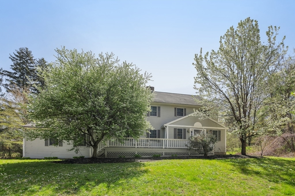 Primary Photo - 89 Brush Hill Rd