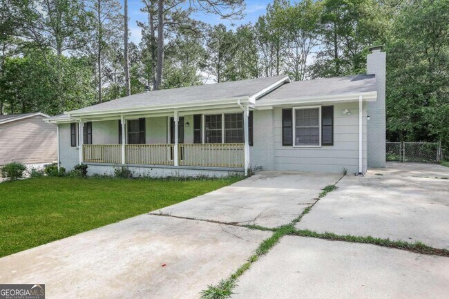 Building Photo - 6924 Maddox Rd