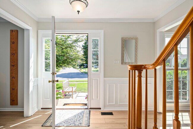 Photo - 2774 Melchester Dr House