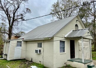 Building Photo - 2209 34th St