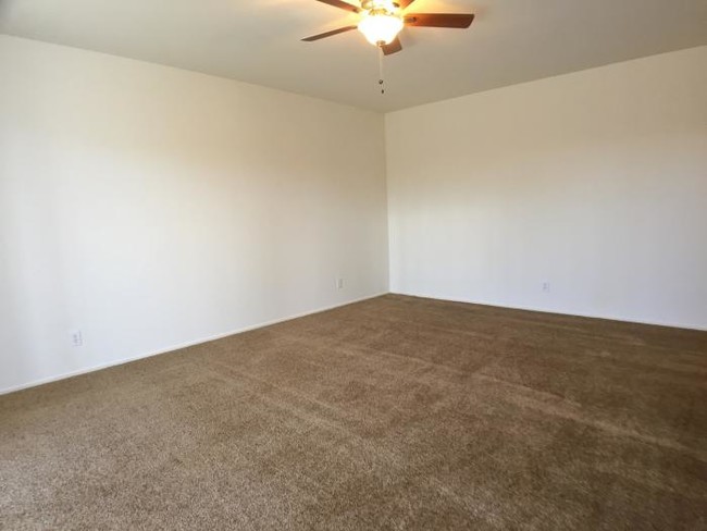 Building Photo - 1 bedroom in Hayward CA 94544