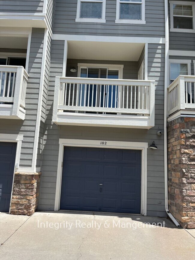 Foto del edificio - 9419 Ashbury Cir