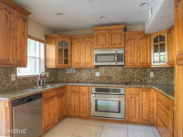 Building Photo - 3 br, 2.5 bath House - 3814 Woods Walk Blvd