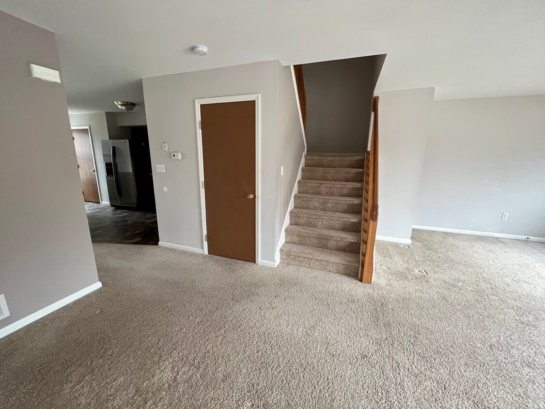 144 Cornerstone Pl, Whitehall, PA 18052 Townhome Rentals in Whitehall PA