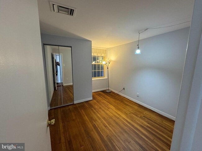 Foto del edificio - 2135 Walnut St
