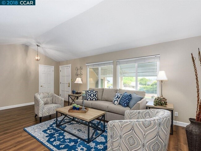 Building Photo - 7796 Woodren Ct