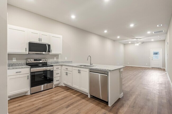 Foto del edificio - 2649 Baron Ave