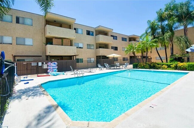 Foto del edificio - 2386 E Del Mar Blvd