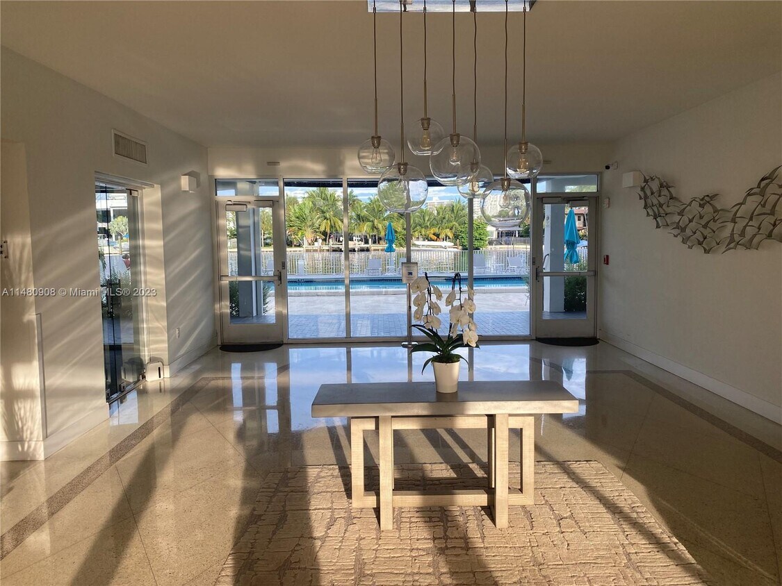 9381 E Bay Harbor Dr Unit 601N, Bay Harbor Islands, FL 33154 Condo