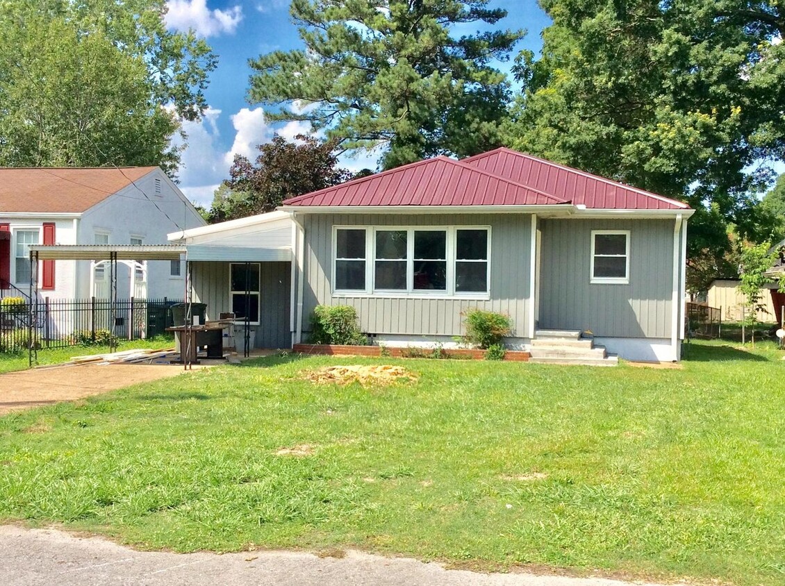 Primary Photo - 3/2 House for Rent