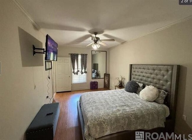 Foto del edificio - 7300 Burbank Dr