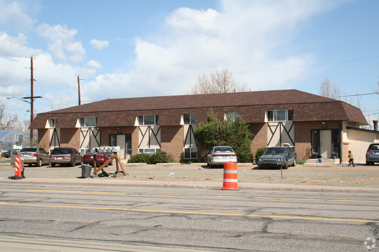 Building Photo - Tabor Street Apts