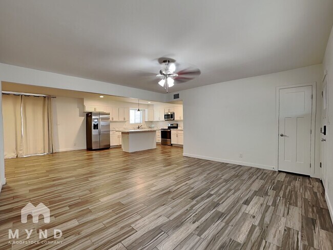 Foto del edificio - 1544 W 6th St