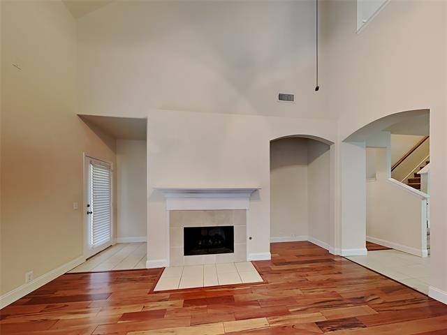 Building Photo - 505 Presidio Dr