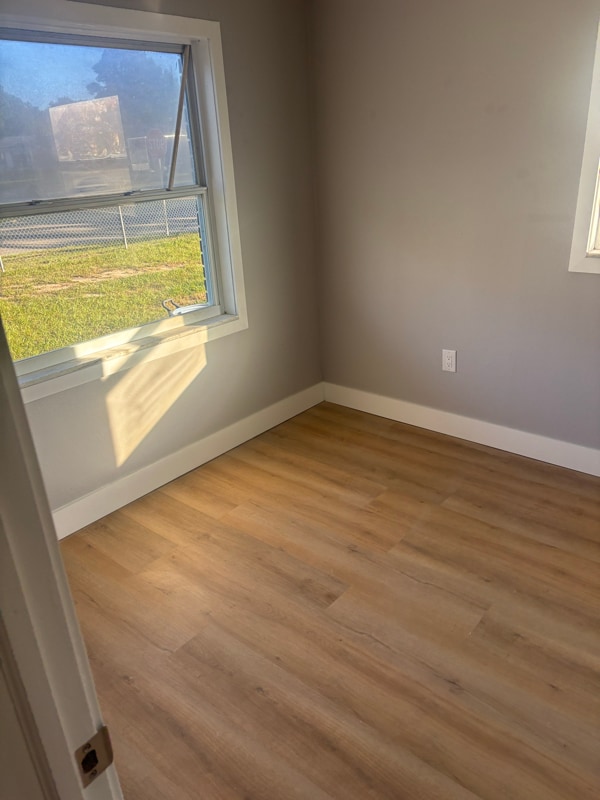 Foto del edificio - 5500 Huber Dr